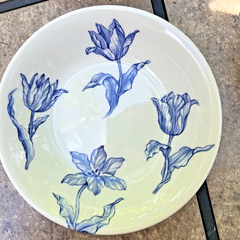 Royal Stafford Tulip Bowls Blue Floral Soup Cereal Earthenware Set of 6 England - Picture 2 of 9